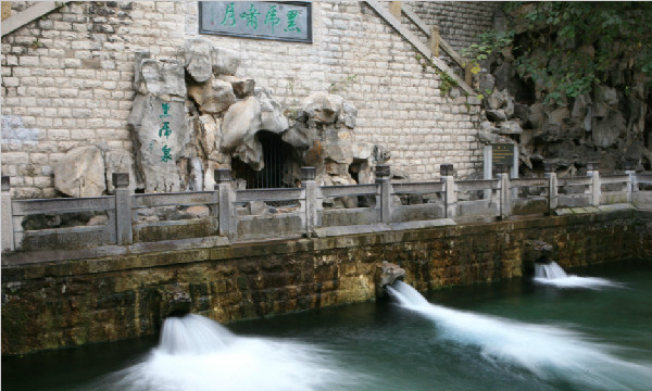 环城八景之黑虎啸月